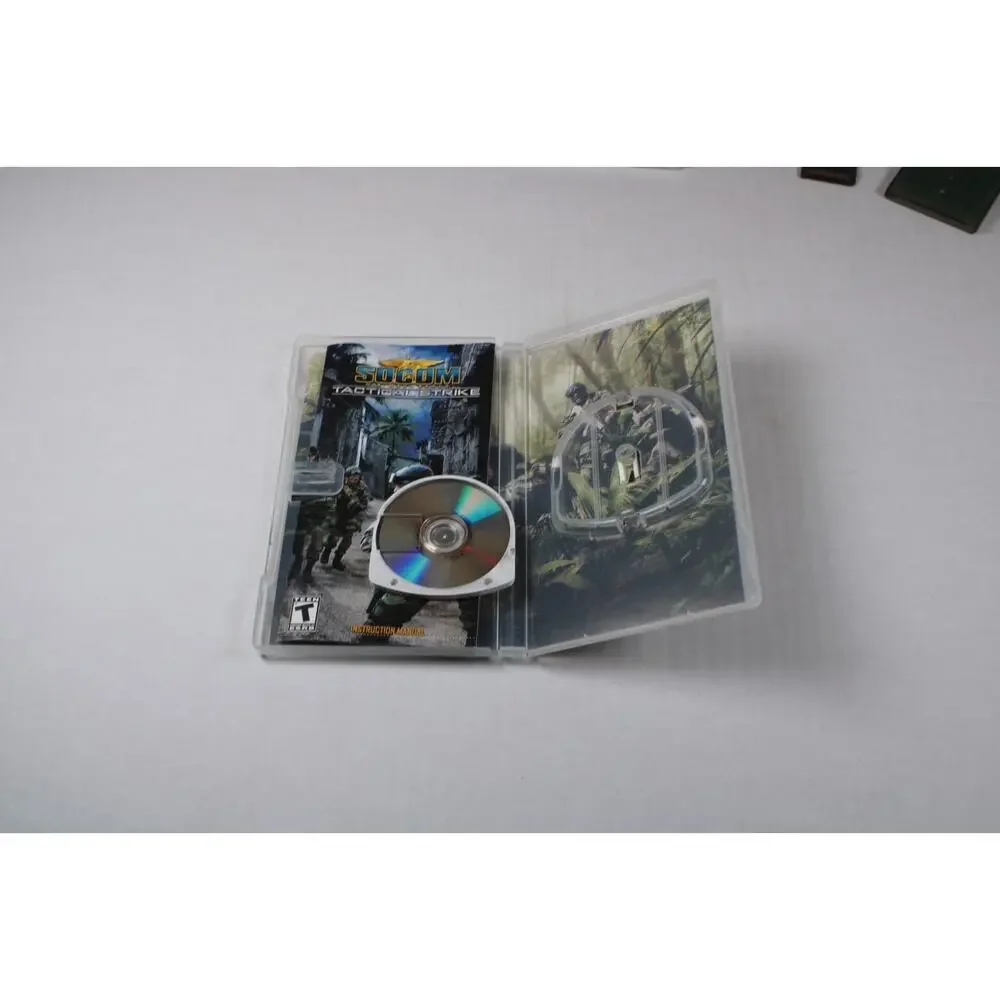 SOCOM: U.S. Navy SEALs - Tactical Strike (Sony PSP, 2007) CIB Complete w/ Manual